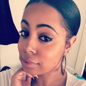 Meet your Posher, Ariel